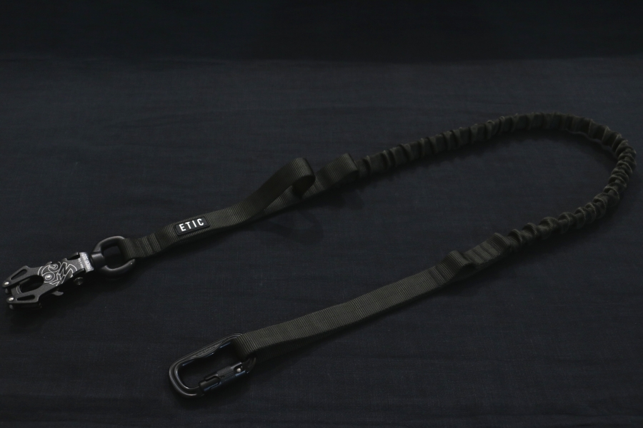 Leine Expander Kong Frog  360 schwarz