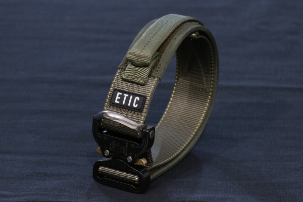 Hetzhalsband oliv
