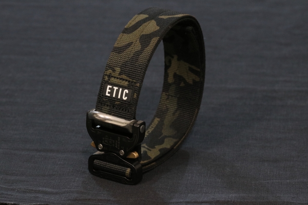 Hetzhalsband multicam black