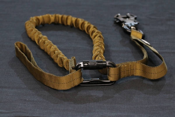 Leine Expander Kong Frog  360 coyote